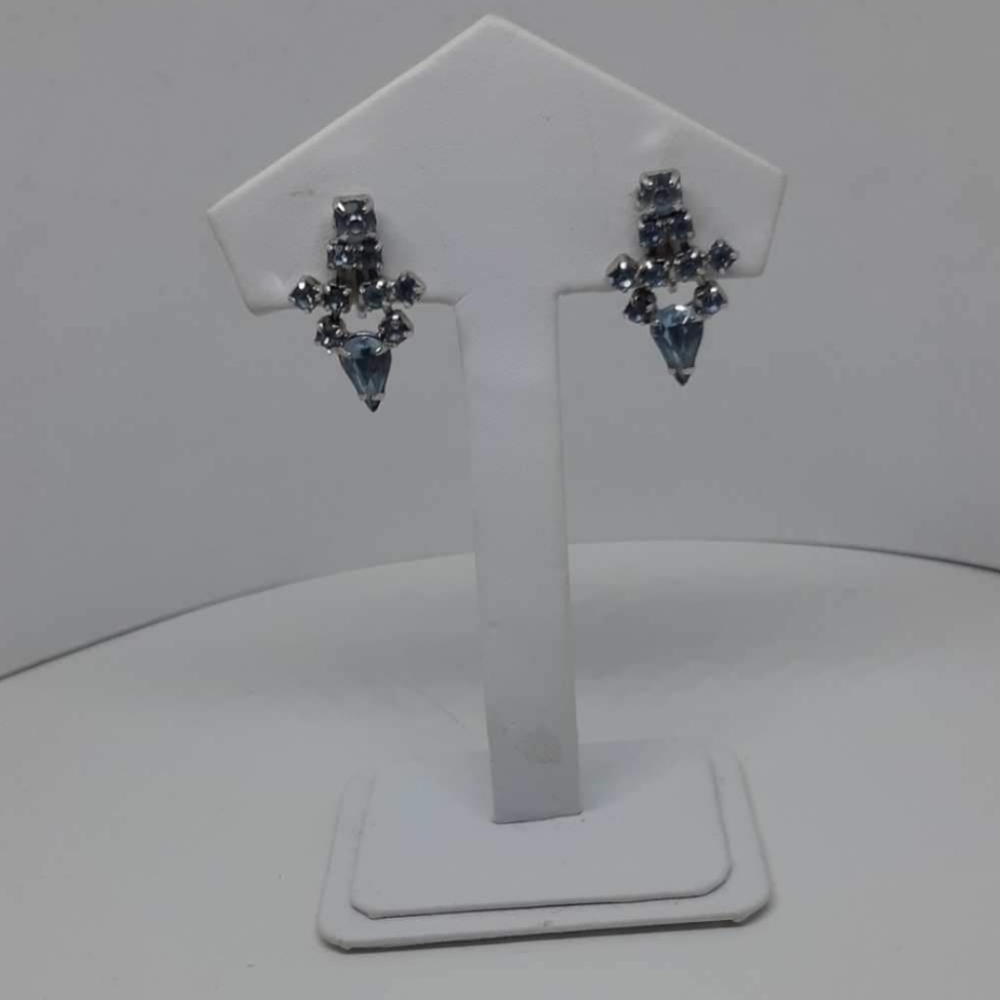 Beautiful Sky Blue Screw Back Earrings